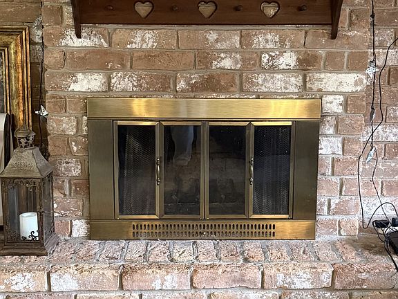 4th image of 406 Pickford Dr
