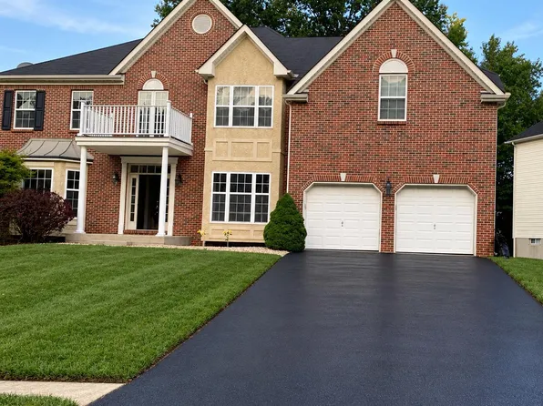 17 Blackbird Ct, Newark, DE 19702