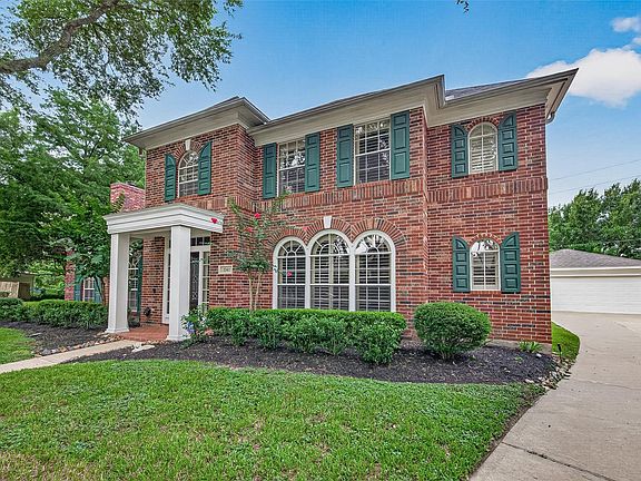 4th image of 17411 Rolling Brook Ct