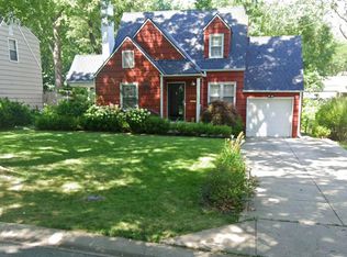 6748 Granada Rd, Prairie Village, KS 66208