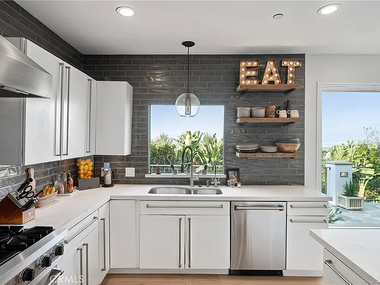3642 Alta Mesa Dr — Photo 55