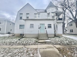 164 S Franklin St #1, Janesville, WI 53548