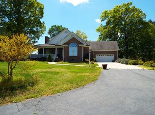 3077 Turbeville Rd, Alton, VA 24520