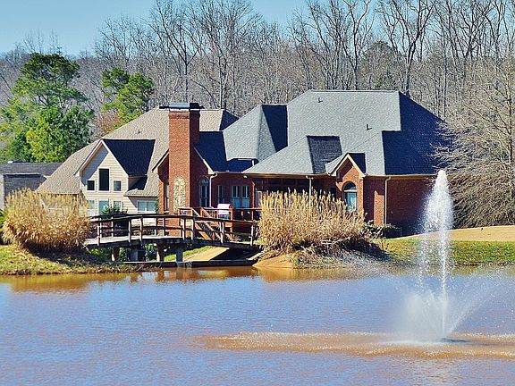 4th image of 982 Wildberry Ct Lot 15