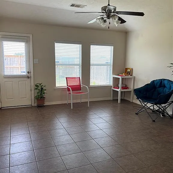 4431 Careybrook Ln — Photo 8
