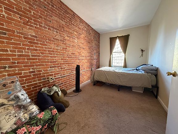 2nd image of 12 Westland Ave APT 4