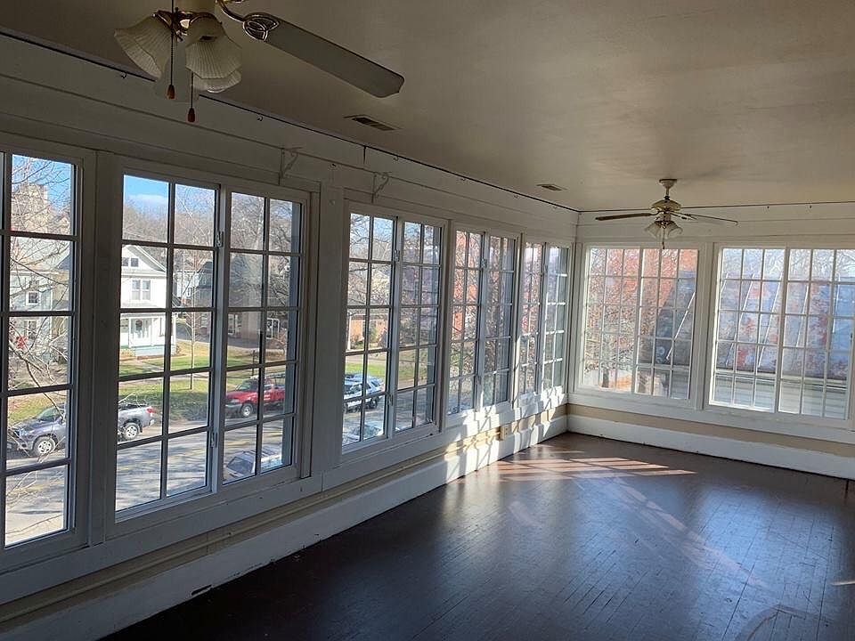 1st image of 415 3rd St #C