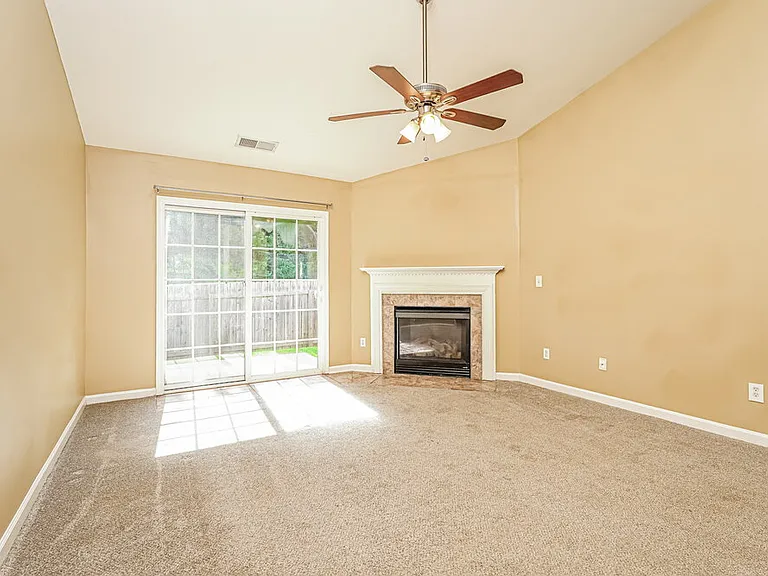 3644 Thornaby Cir — Photo 5