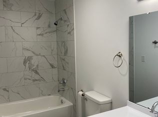 750 Woodbriar Trl #2, Mount Airy, NC 27030