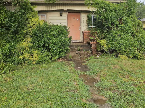 1926 S Red Bank Rd, Evansville, IN 47712