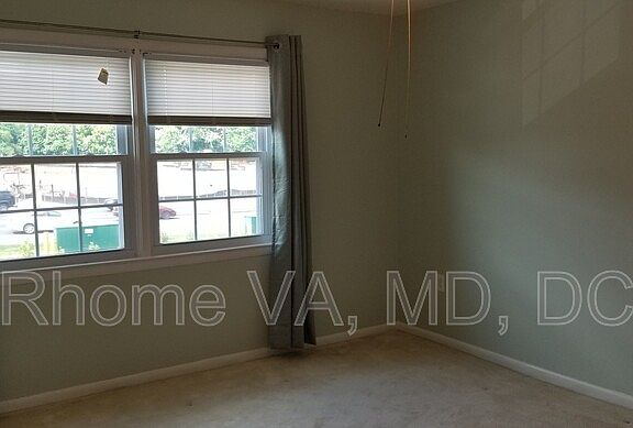 4th image of 9471 Fairfax Blvd APT 304