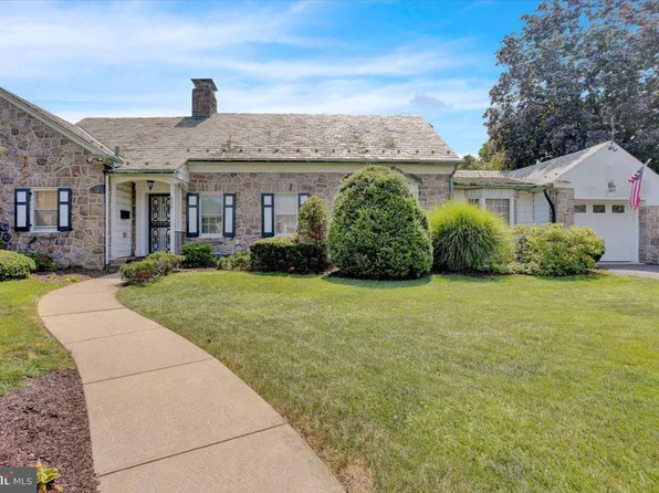 504 Elizabeth Ave, Laureldale, PA 19605