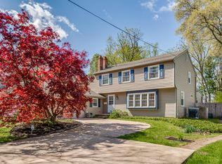 119 Fenwick Rd, Cherry Hill, NJ 08034