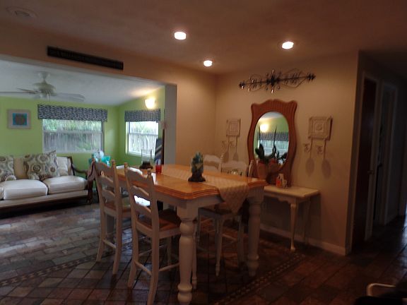 4th image of 4617 S Woodlynne Ave