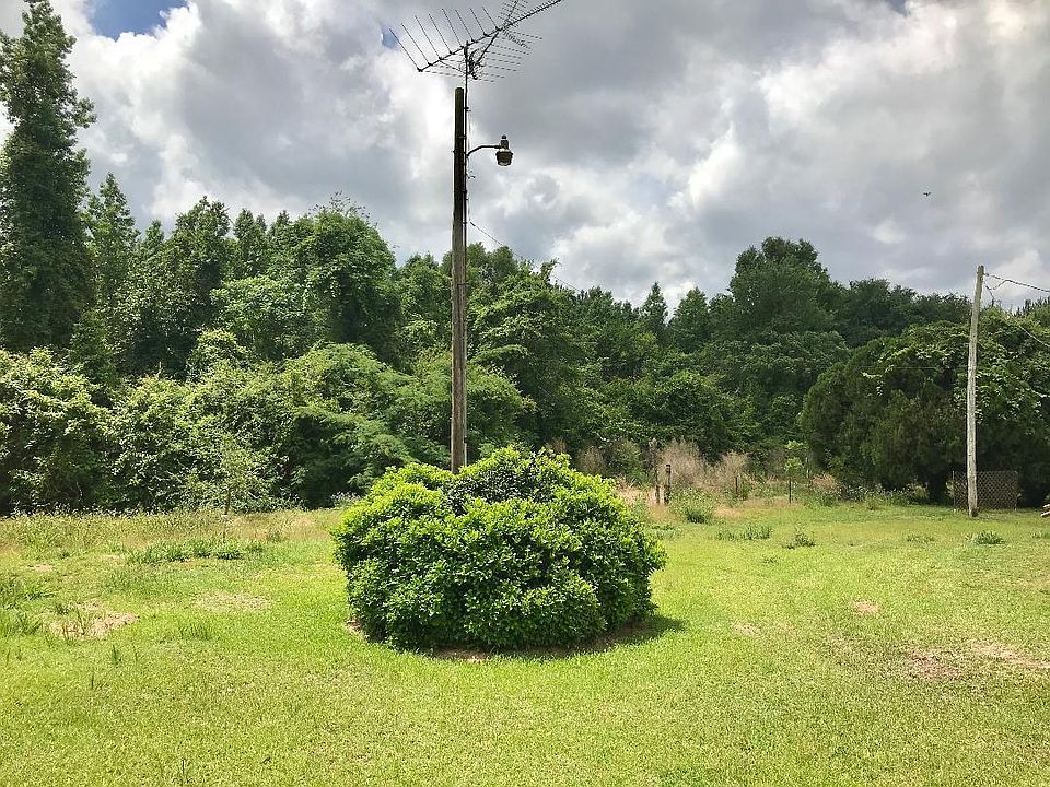 2nd image of 328 S C Rd #7
