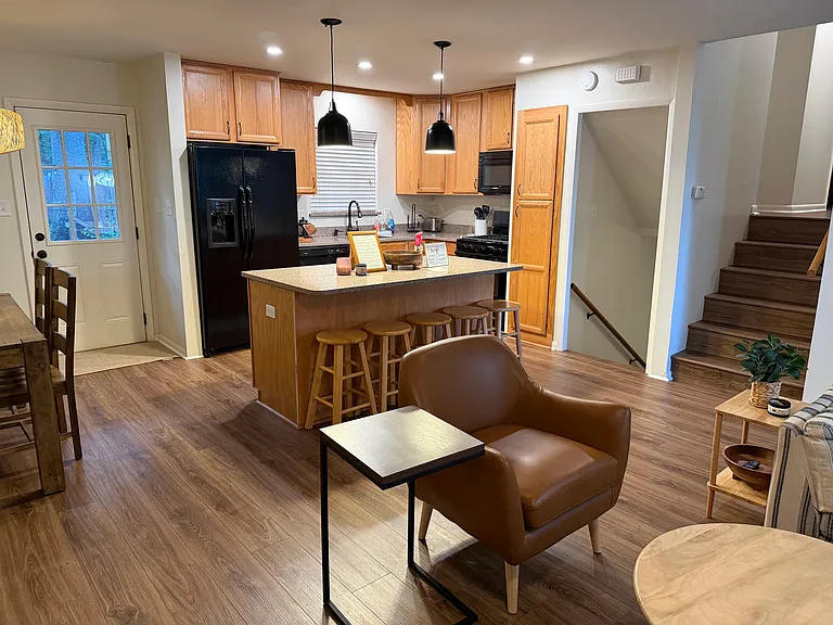 1230 N Lewis Ave — Photo 17