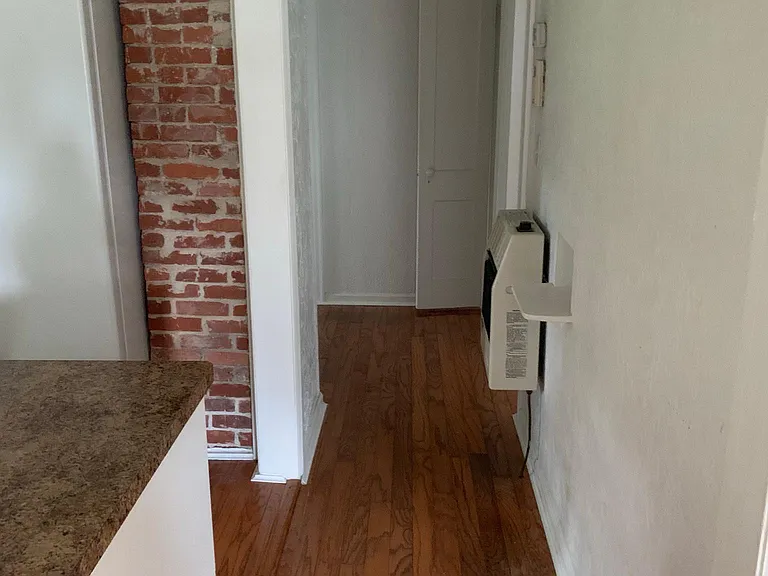 1408 Vassar St — Photo 7