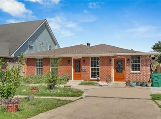 4429 Lake Villa Dr, Metairie, LA 70002