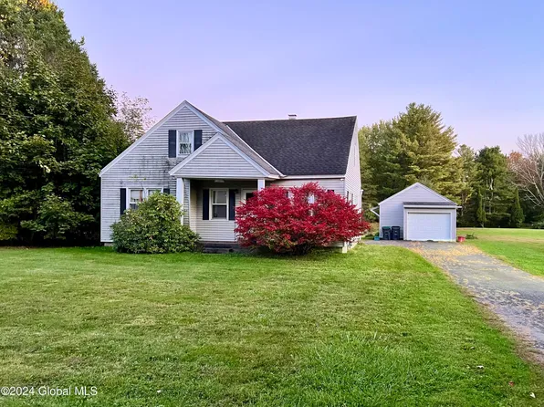 59 Hagaman Ave, Amsterdam, NY 12010