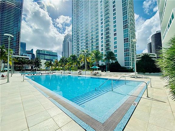 5th image of 950 Brickell Bay Dr APT 4401