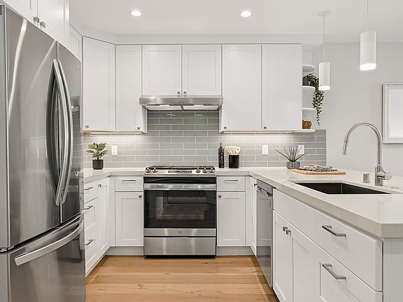 3rd image of 30 Hermosa Ave #203