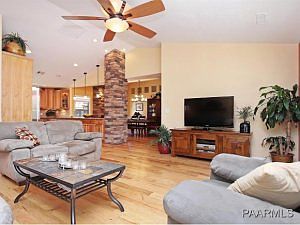 5th image of 520 Westwood Dr