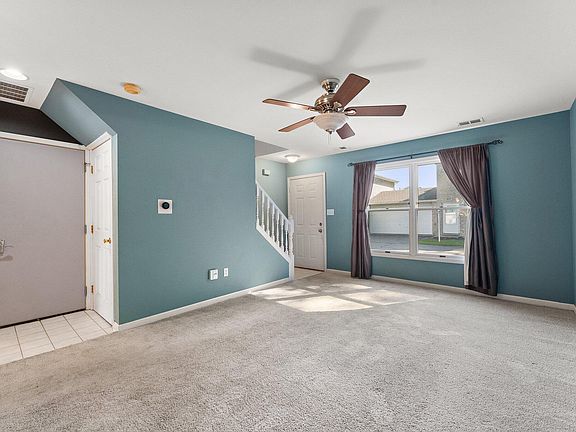 5th image of 915 Windsor Ln