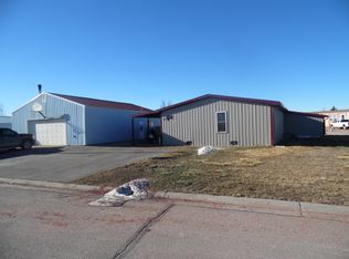 201 Yellowstone Cir, Wright, WY 82732