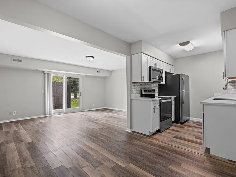 5975 Burroughs Ave #1 — Photo 8