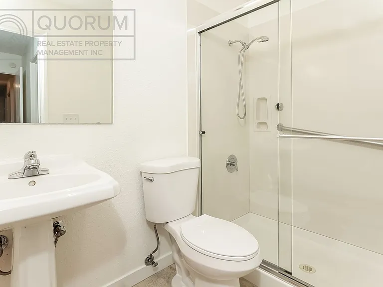 21615 80th Ave W #101 — Photo 14