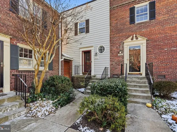 4828 Bradley Blvd #212, Chevy Chase, MD 20815