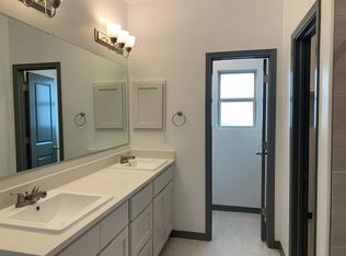 919 Greenbury Pl, El Paso, TX 79928