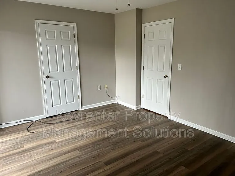 700 Rife Rd #11C — Photo 24