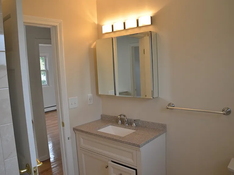 75 Canal St — Photo 11