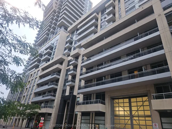 9205 Yonge St, Richmond Hill, ON
