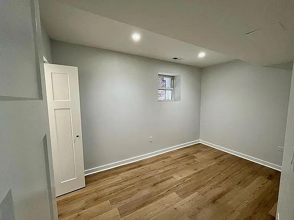 4th image of 1425 N Fairfield Ave #G