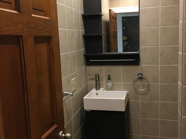 223 W Newton St #3 — Photo 14