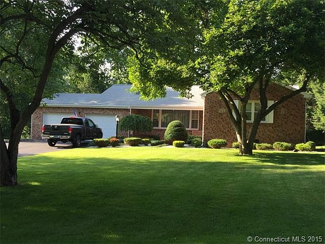 2nd image of 89 Pinecrest Rd