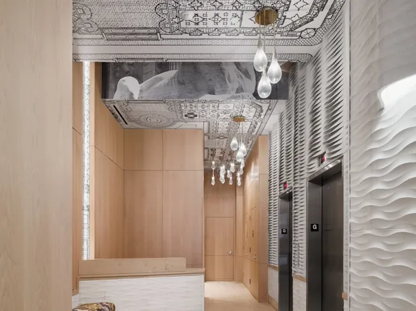 1050 6th Avenue image 8 of 8