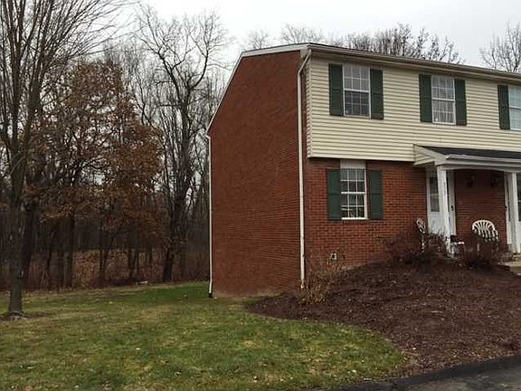 3rd image of 322 Bellford Ct