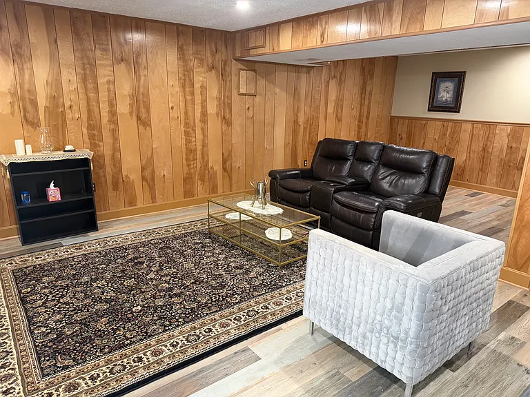 7428 Mason Ln — Photo 3