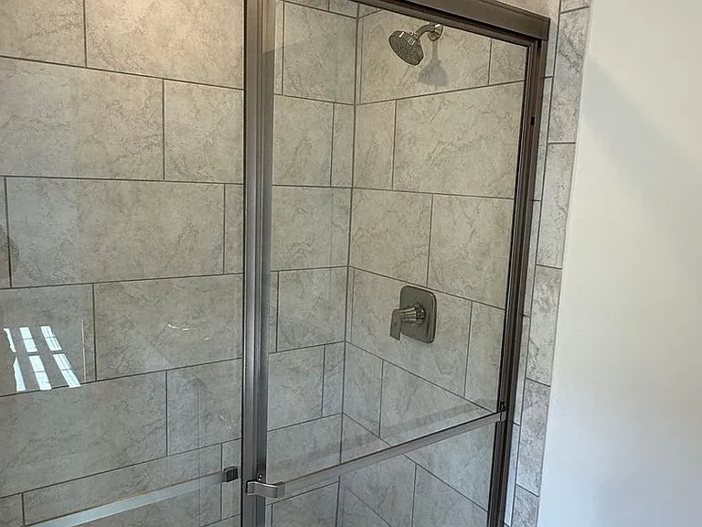 2104 Winterberry Ln — Photo 11