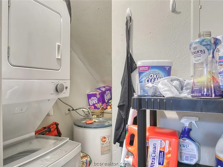 1908 Barak Ln #14 — Photo 7