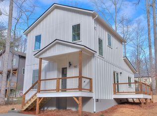 182 Moody Ave, Candler, NC 28715