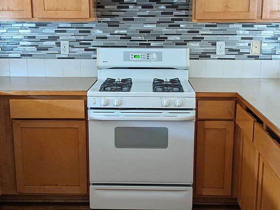 2nd floor kitchen