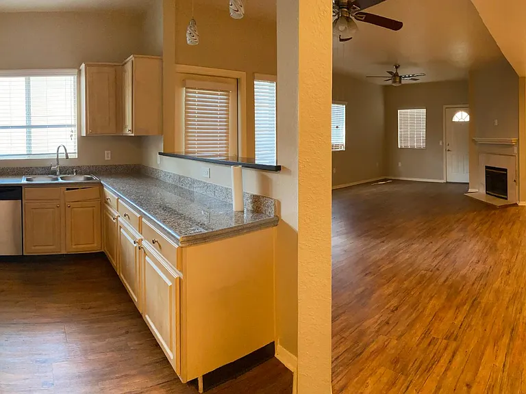 Kitchen and living room + hall to 2nd bedroom