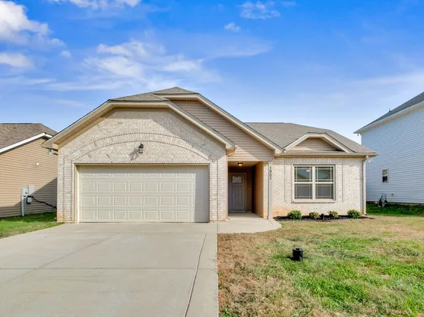 1062 Berra Dr, Springfield, TN 37172