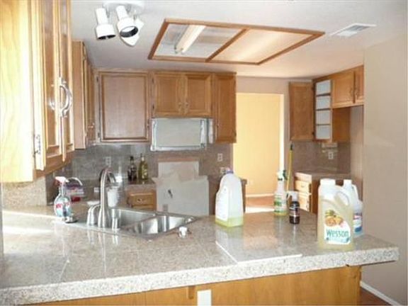 4th image of 25464 Birchtree Dr