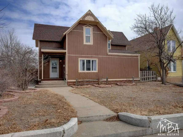 516 N 9th St, Garden City, KS 67846