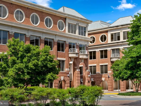 625 Slaters Ln #302W, Alexandria, VA 22314